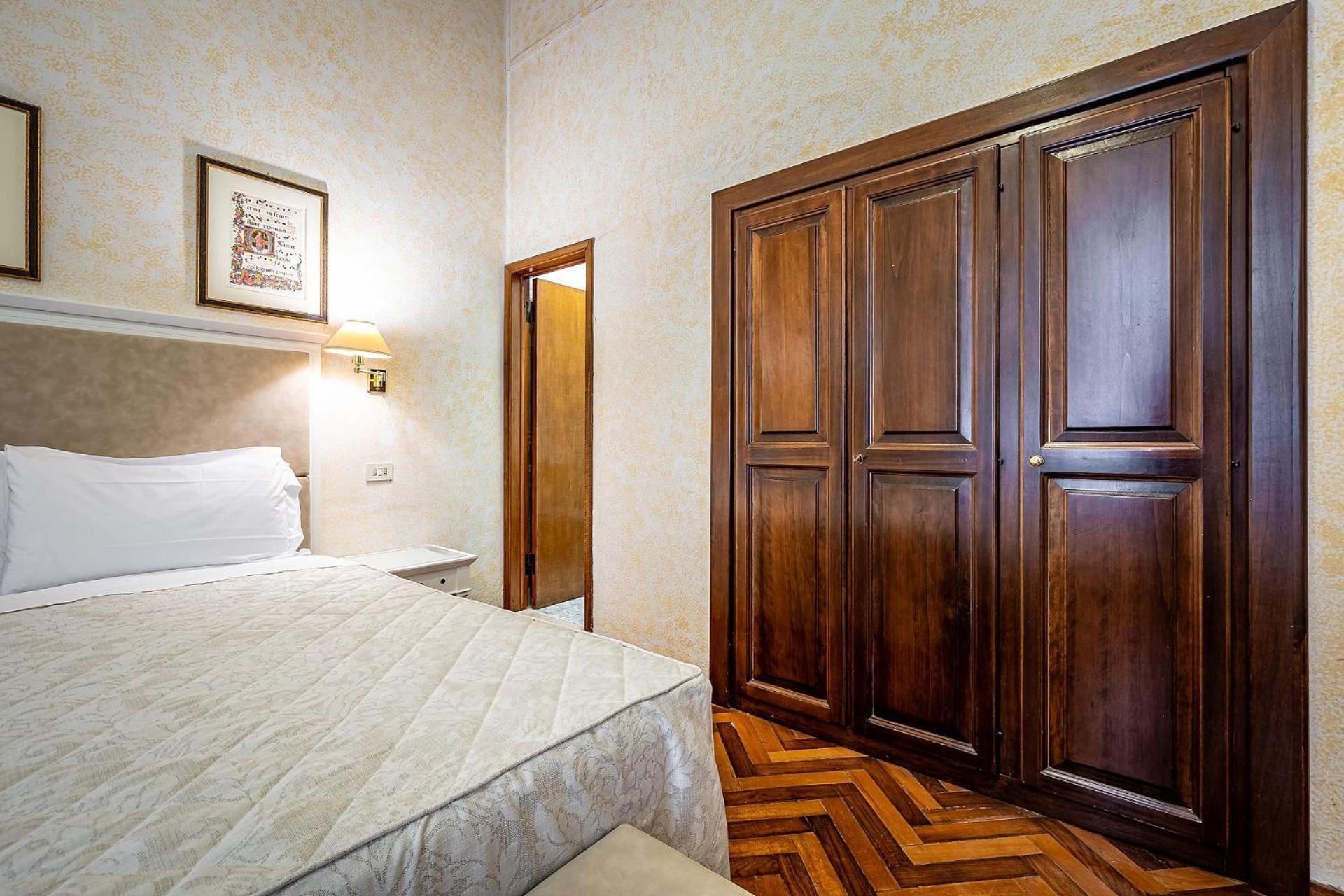 Alessandra 2* Firenze